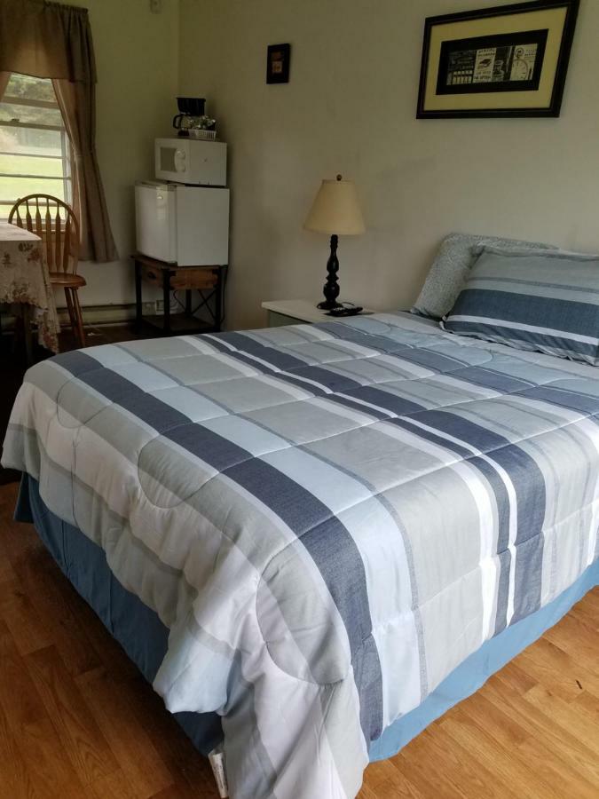 The Becket Motel 外观 照片